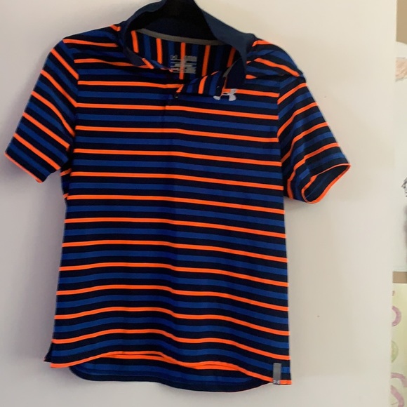 Multi colour youth golf shirt. In excellent condition. Size youth class - Picture 3 of 3
